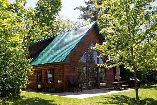 White Pine Lodge